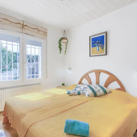 Holiday home Segria 8 *